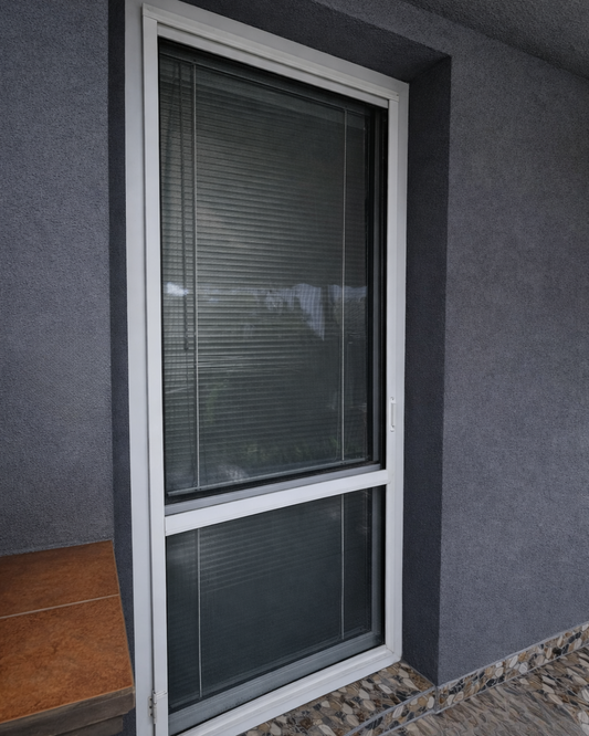 Sieťky proti hmyzu na dvere – pántové sieťové dvere